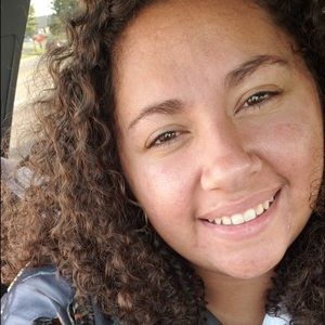 Meet your Posher, Katlynn